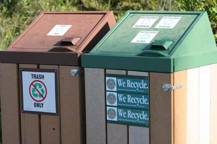 Утилизация мусора – как это делают «Они» и «Мы»